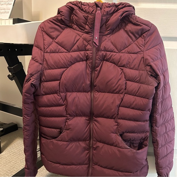 SOLD Lululemon fluffin awesome jacket - Picture 8 of 11